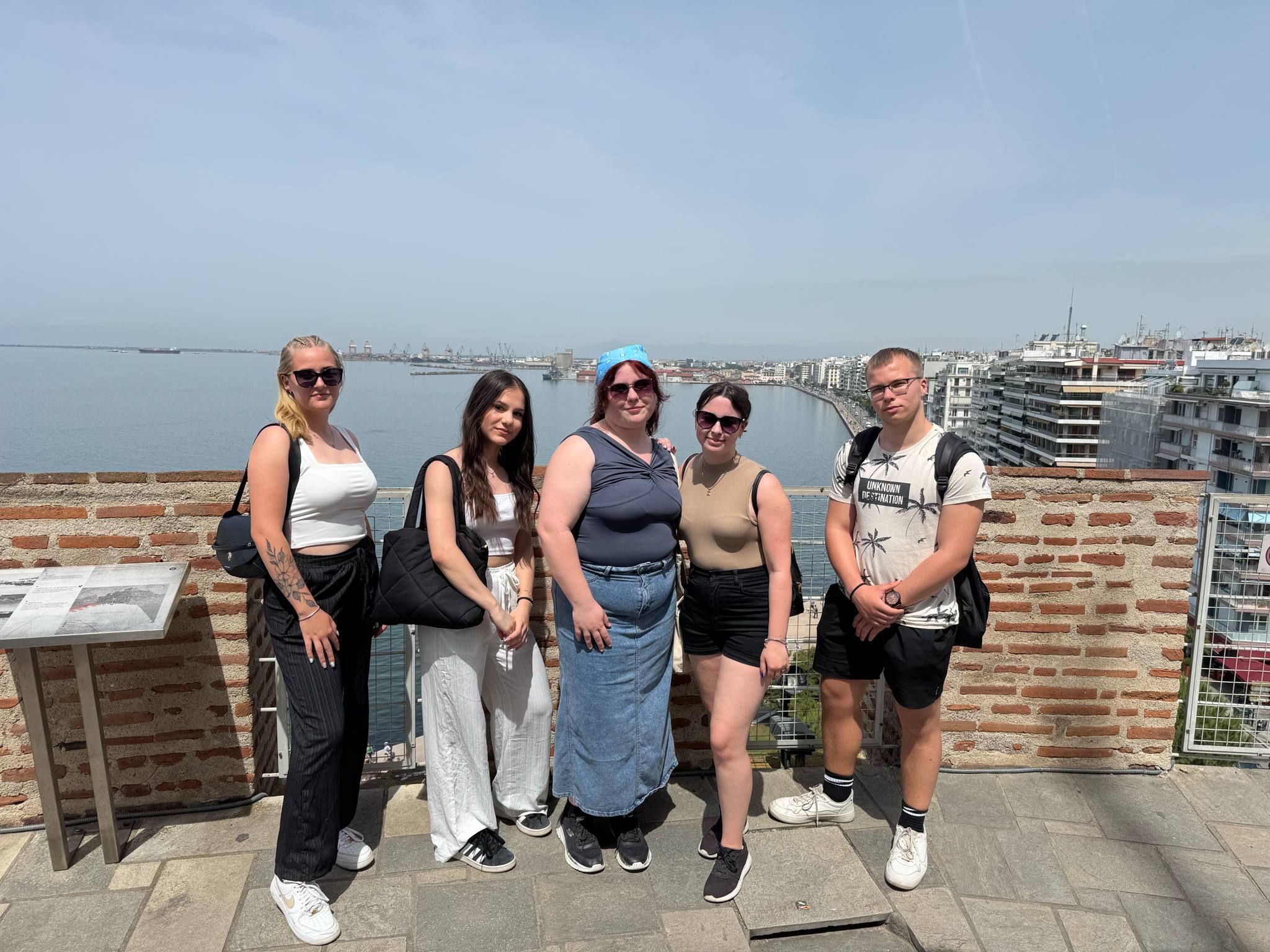6f046698-09da-4006-ba65-64ec3ab3968e.jpg