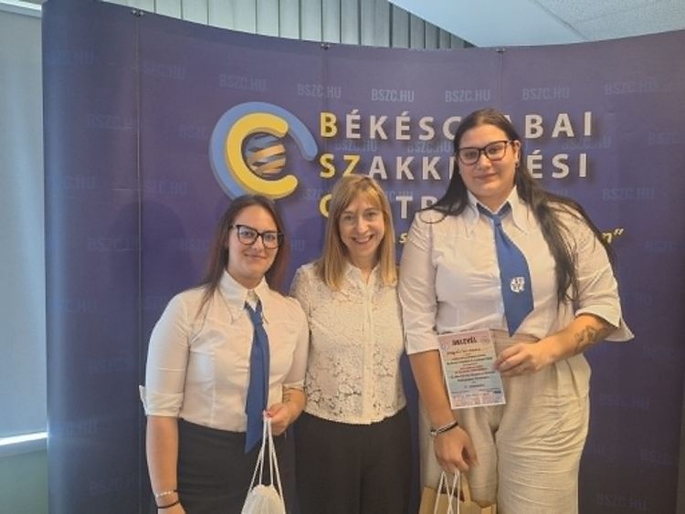 Országos második helyezés a IV. Kós Károly Kárpát – medencei Pedagógiai Versenyen💙